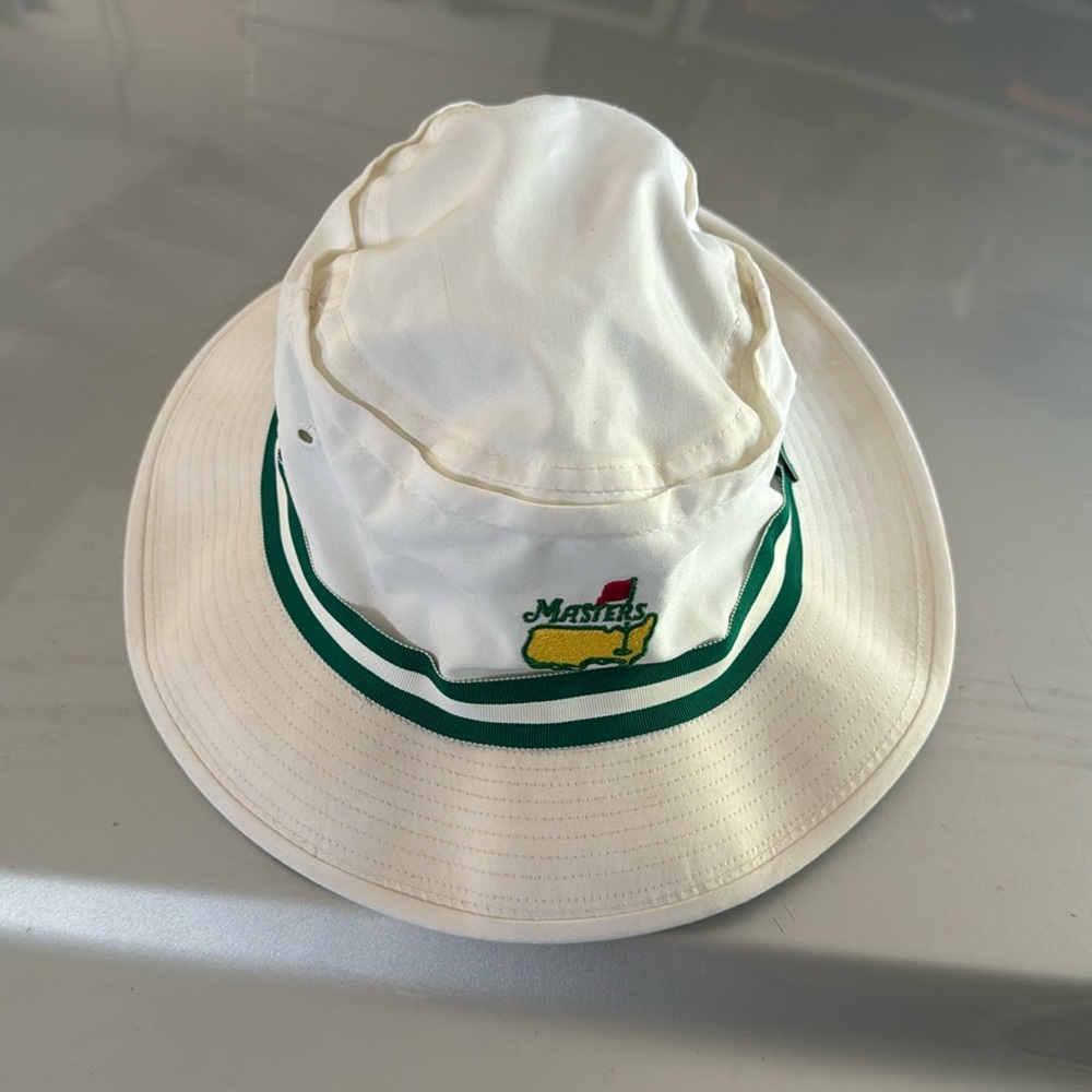 Masters bucket hat